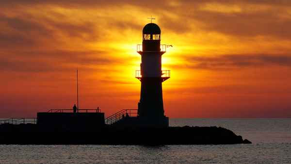 Leuchtfeuer in Warnemünde