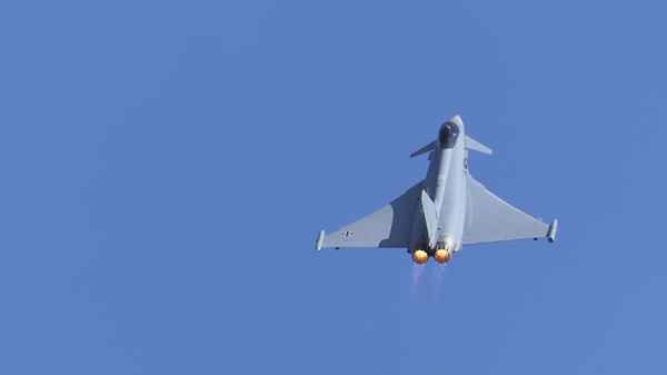 Eurofighter im Steigflug