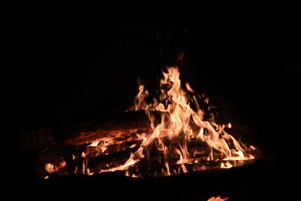 Feuer 3