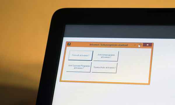 Internetschutz auf dem Laptop - Kriminalität 01