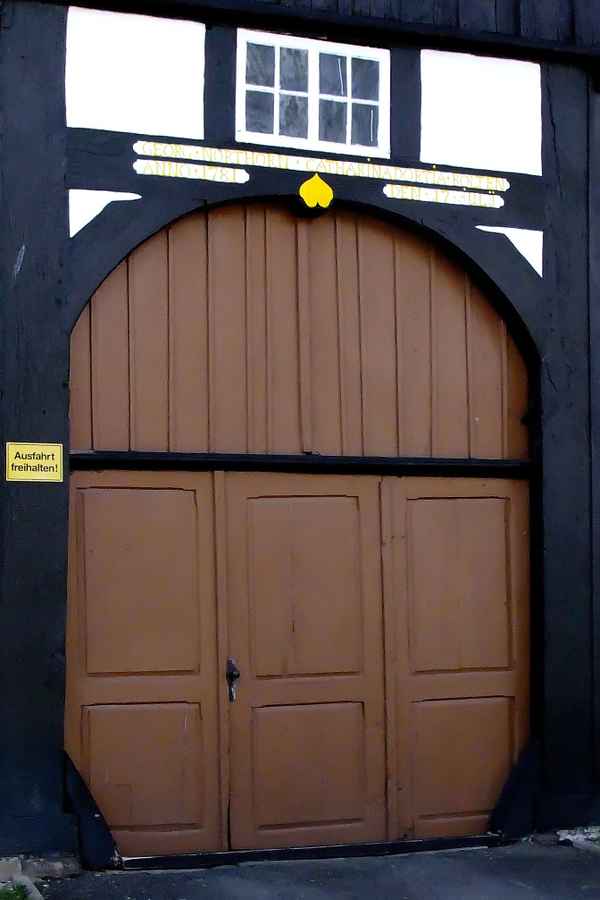 Tor einer ehemaligen Diele