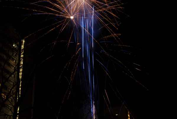 Feuerwerk Tscharnergut Bern West