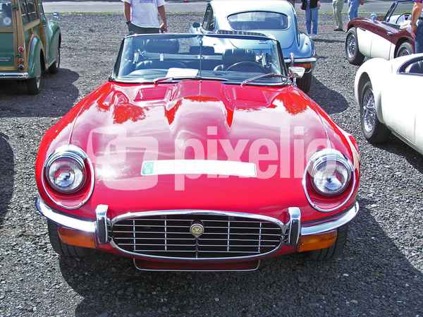 Jaguar E-Type Cabrio_Front