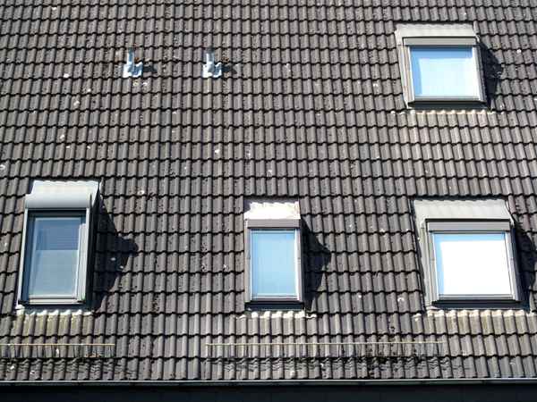 Fenster für Obergeschoss und Dachboden