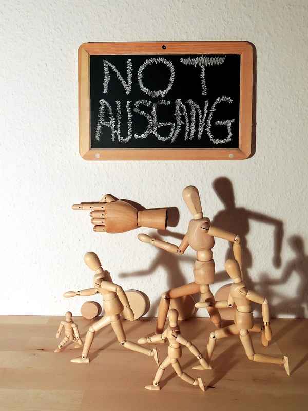 " NOTAUSGANG "