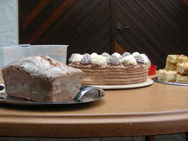 Tortenzeit, bei Freunden