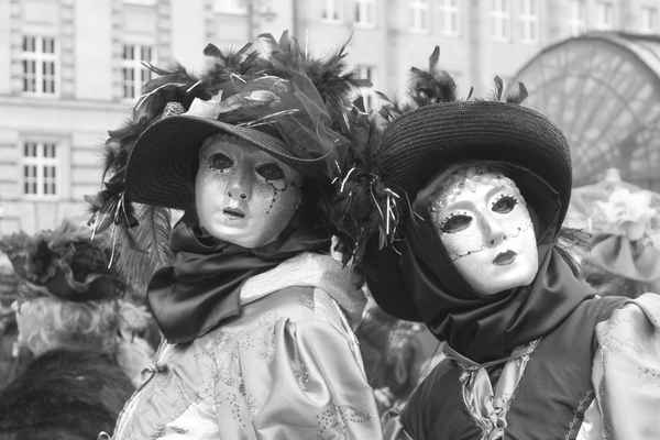 Silbermasken in S/W