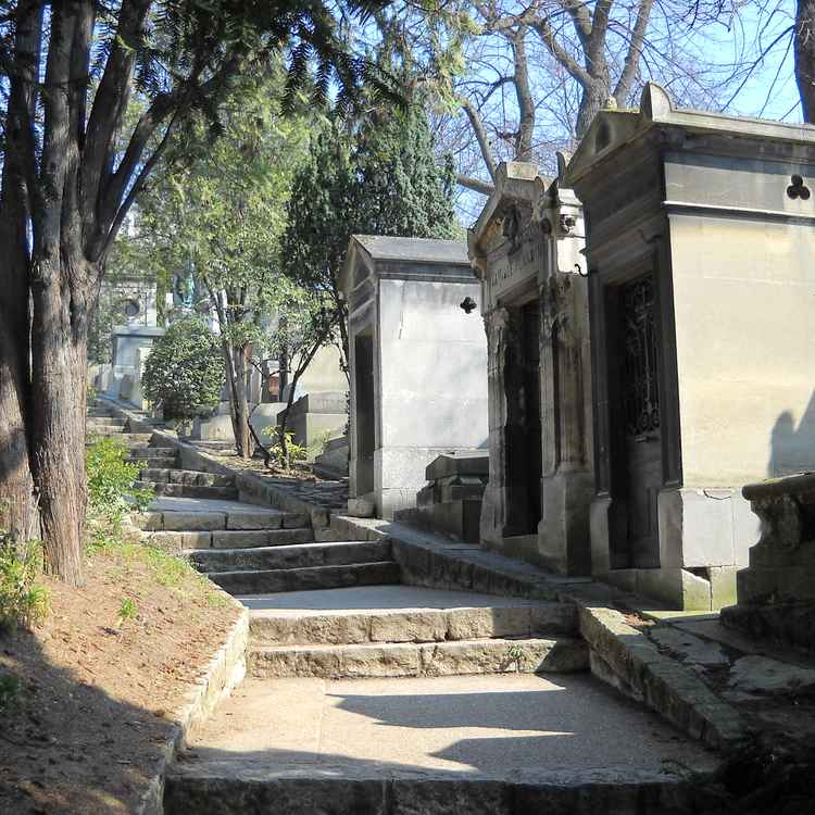 Friedhof Père Lachaise in Paris - Treppenaufgang