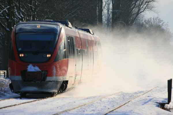 regionalzug_im_winter