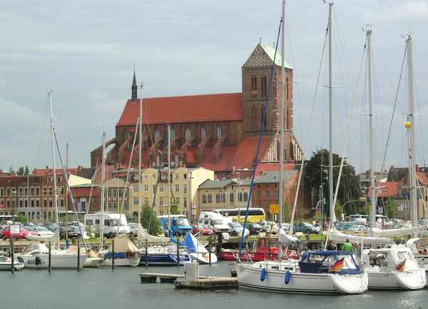 Wismarer Bucht: Blick auf die Altstadt von Wismar