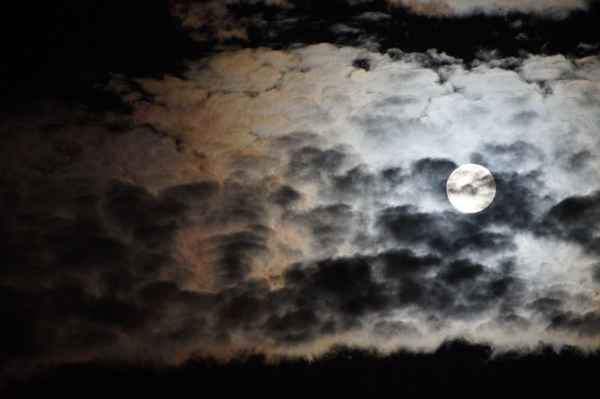 Der Mond ist aufgegangen ...
