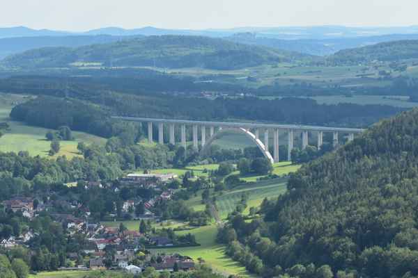 Talbrücke Truckenthal