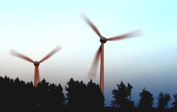 Windkraft in der Abendsonne