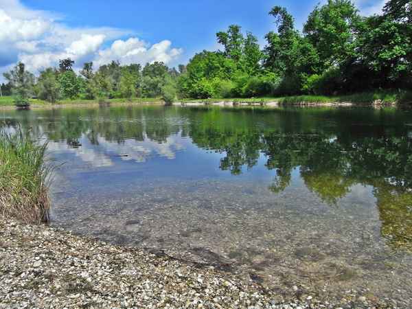 am see...sauberes klares wasser.....