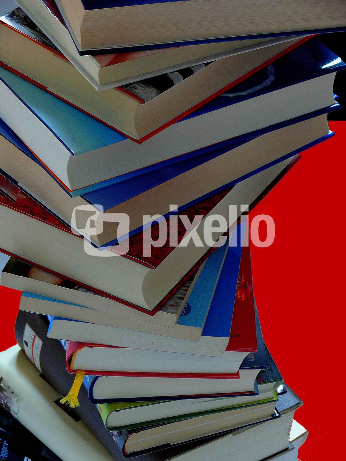 Bücherstapel ......