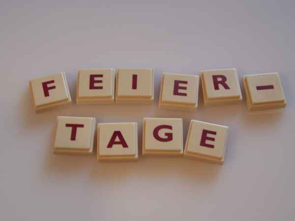 Wortbild Feiertage