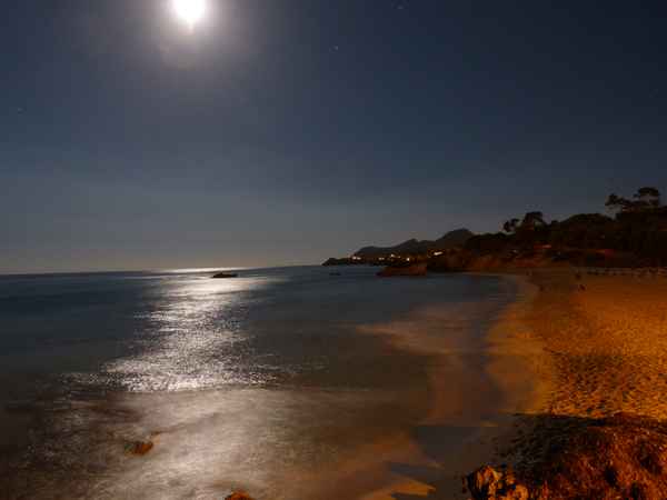 Vollmond am Strand