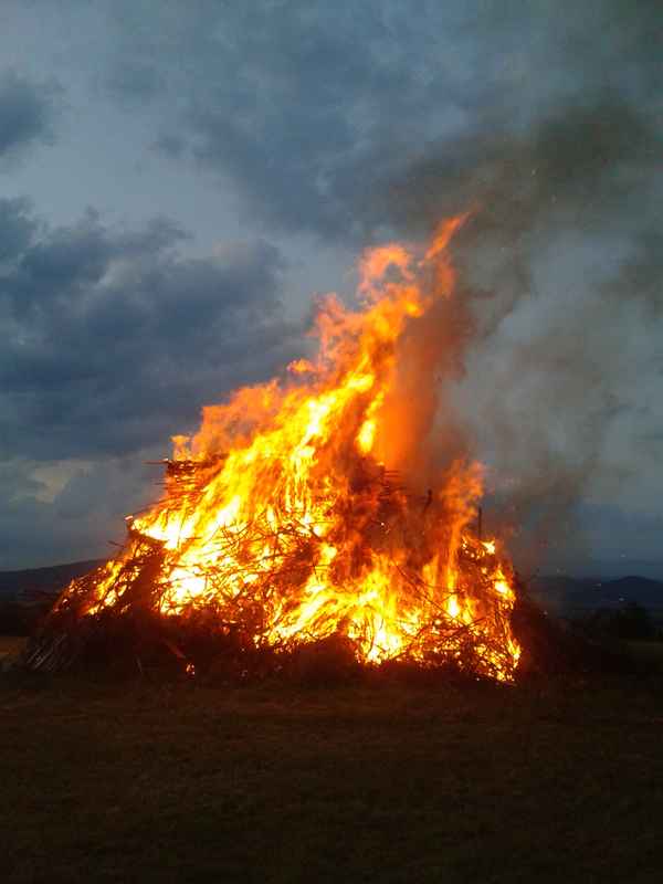 Sonnwendfeuer 2