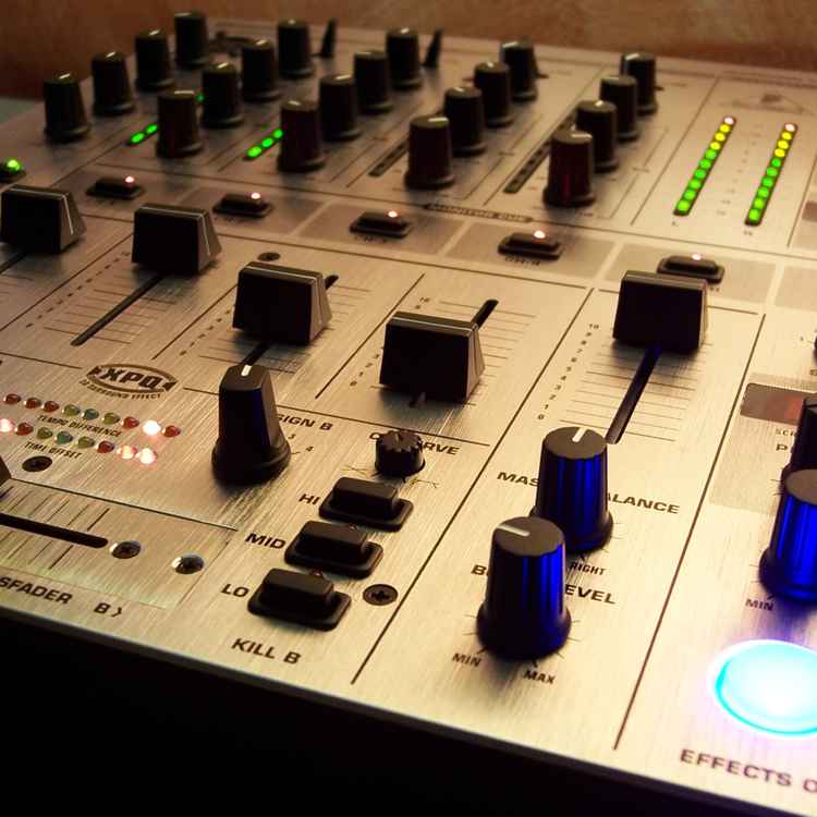 DJ Mixer 2