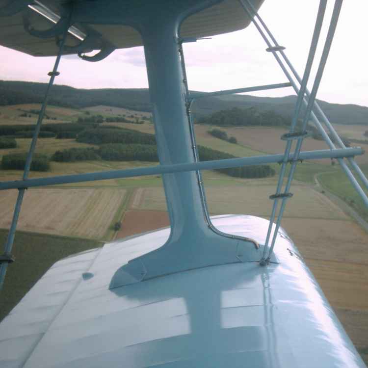 Blick durch die Tragflächen