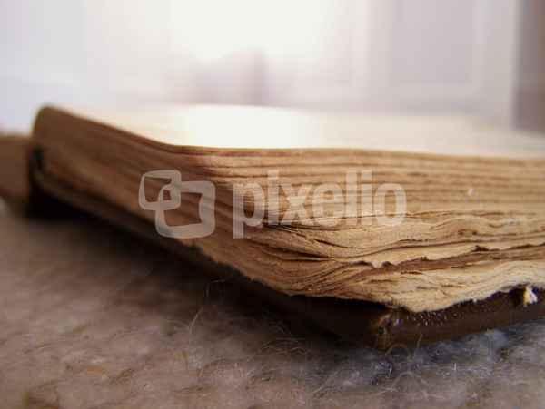 Altes Buch