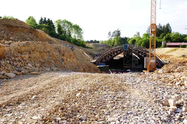 Tunnelbau für Grünbrücke