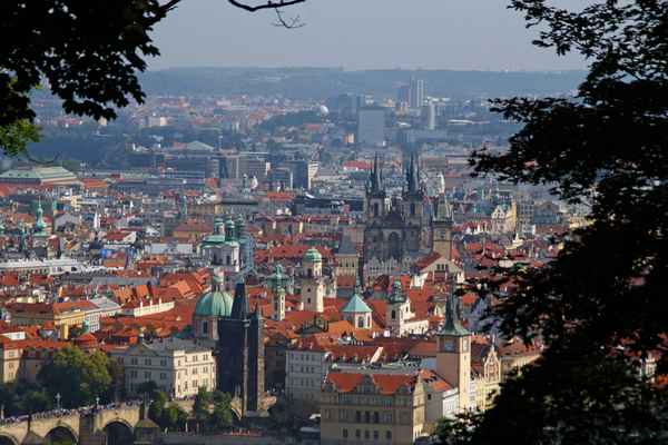 Die Dächer einer Stadt 03