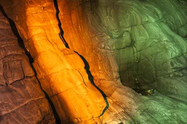  lightful rocks