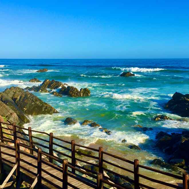 Fels in der Brandung