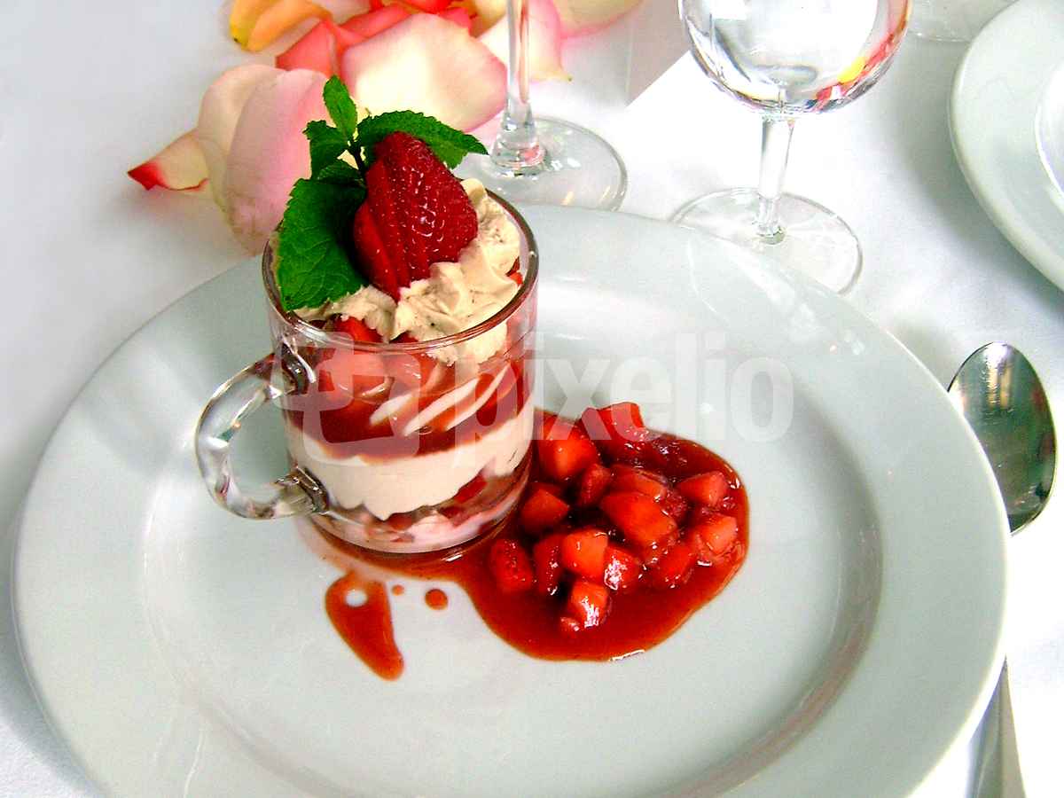 Erdbeer-Dessert