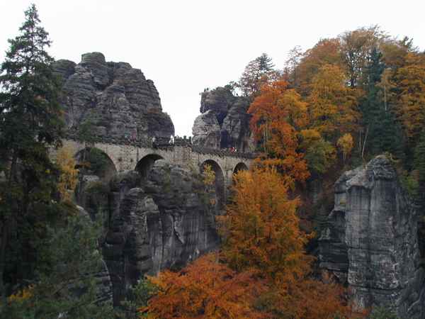Basteibrücke im Elbsandsteingebirge 1