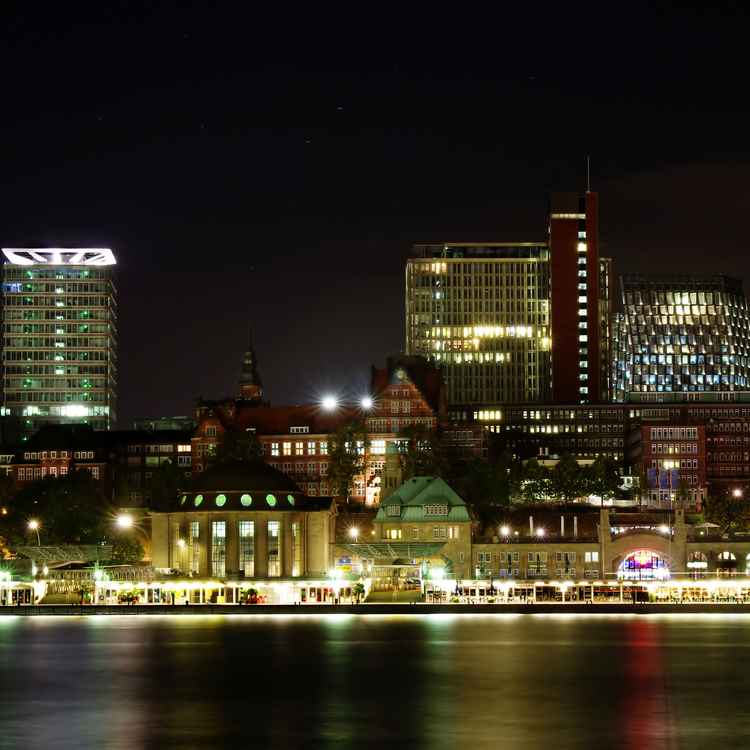 Hamburger Hafen Nachts
