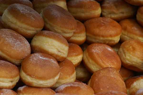 viele, viele Berliner Ballen