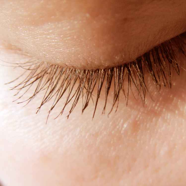 Auge geschlossen