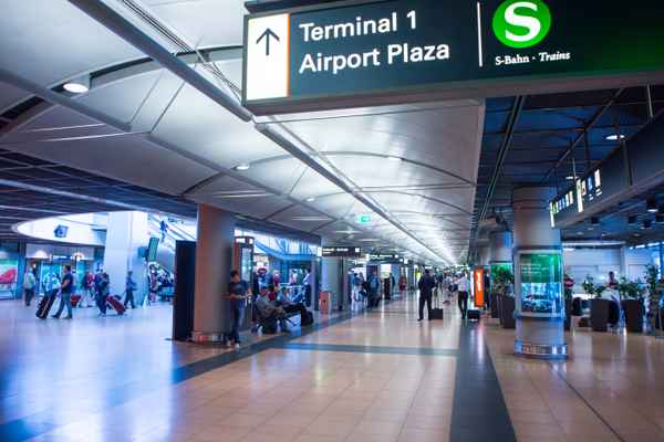 Terminal 1 Airport Plaza