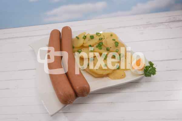 kartoffelsalat mit wurst