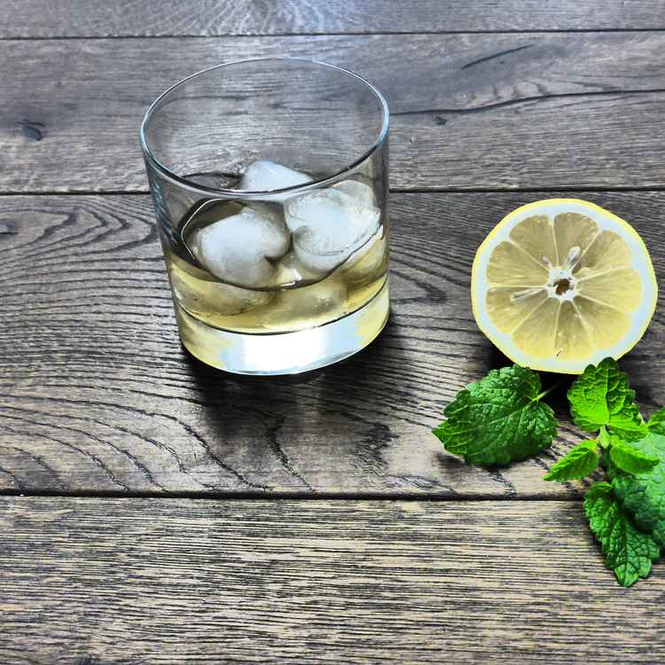 Drink on ice