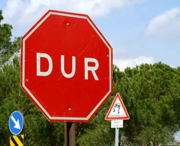 Stoppschild in der Türkei