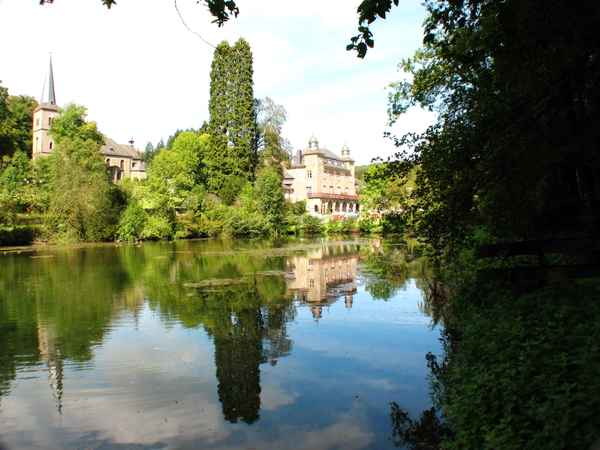 Schloss Gimborn Spiegelung