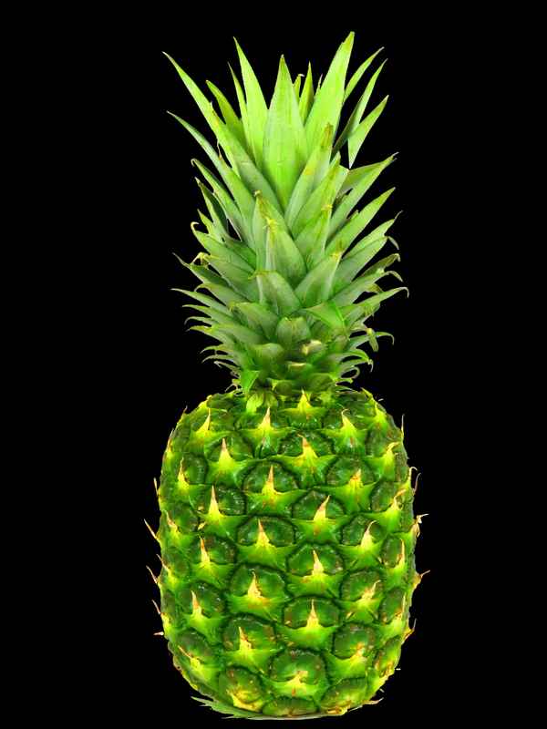Ananas black ground
