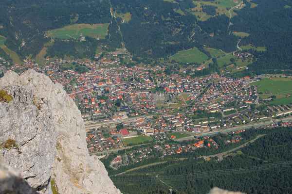Blick auf Mittenwald 01