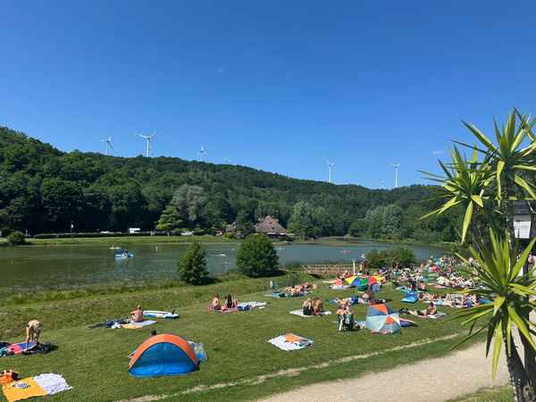 Sommertag am Badesee