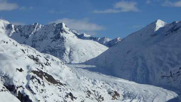 Aletschgletscher schneebedeckt