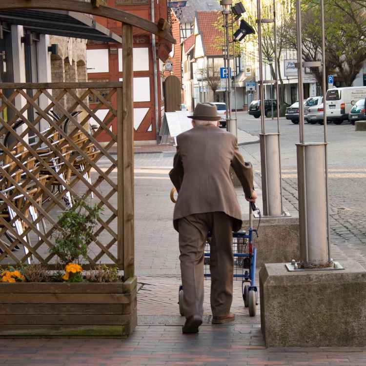 Vorbei an der Behinderung