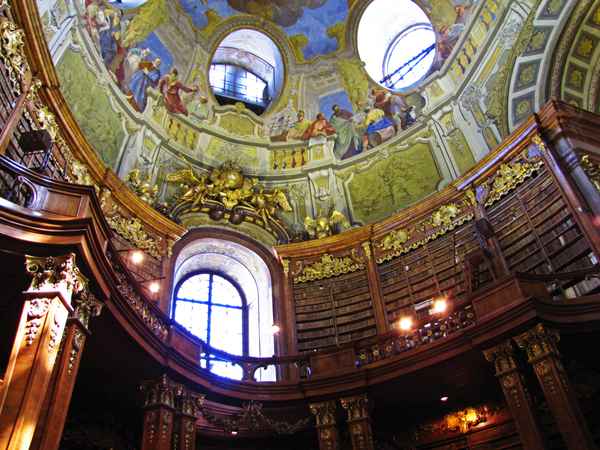 Wien - Nationalbibliothek, Prunksaal 4