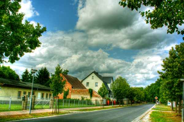 HDR - Dorfstraße