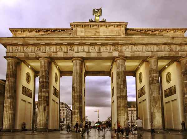 Brandenburger Tor abends (HDR)