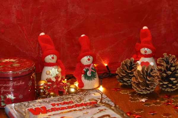 Drei kleine Schneemänner