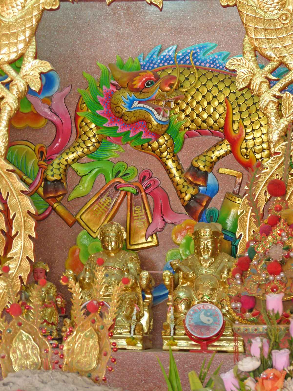 Wat Rong Ngiw Kalasin, Thailand