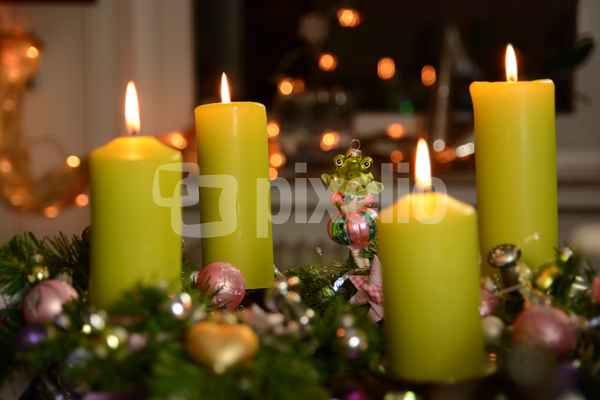 Weihnachtskaffeetafel
